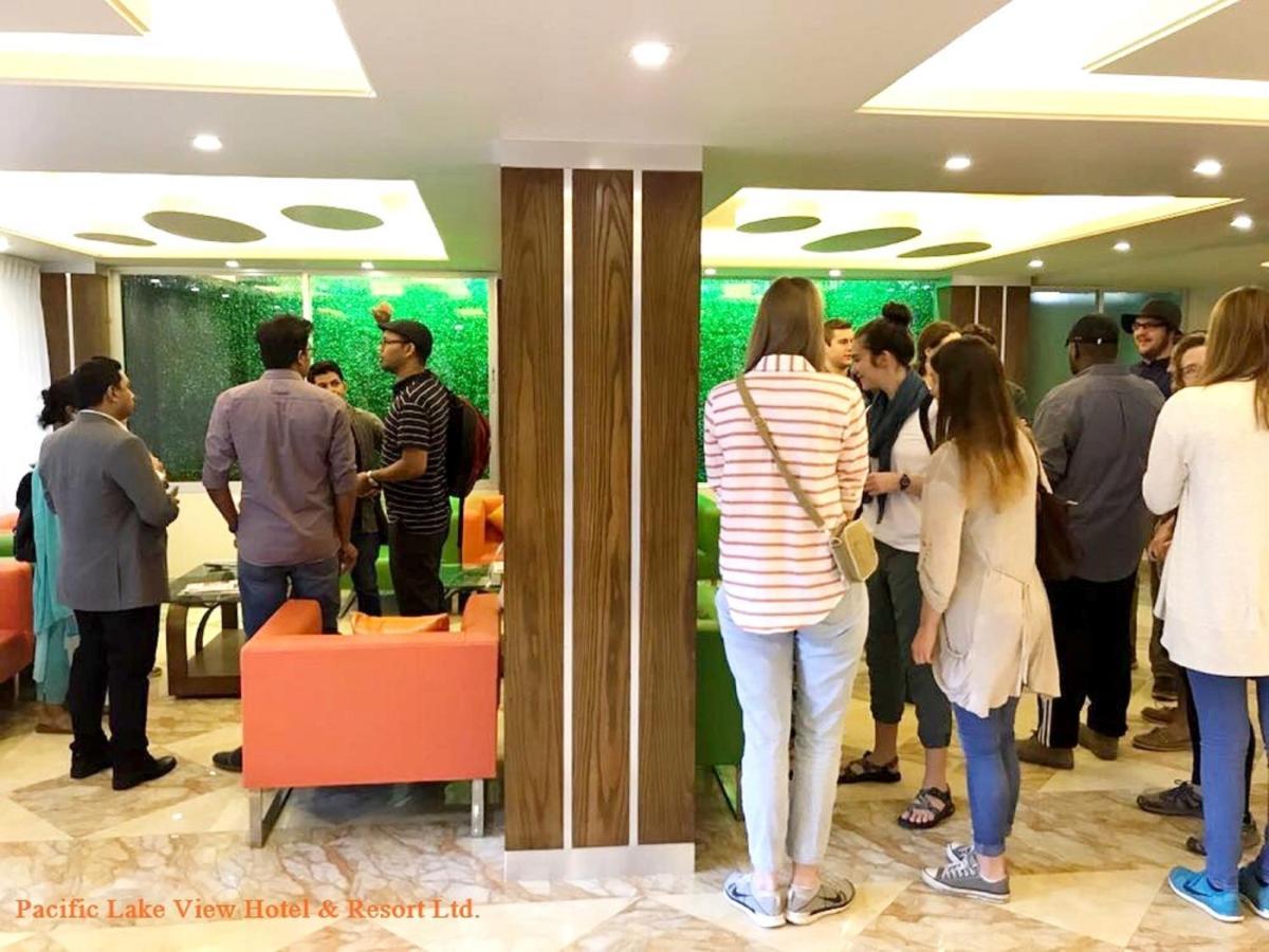 Hotel Gulshan Lake View 다카 외부 사진