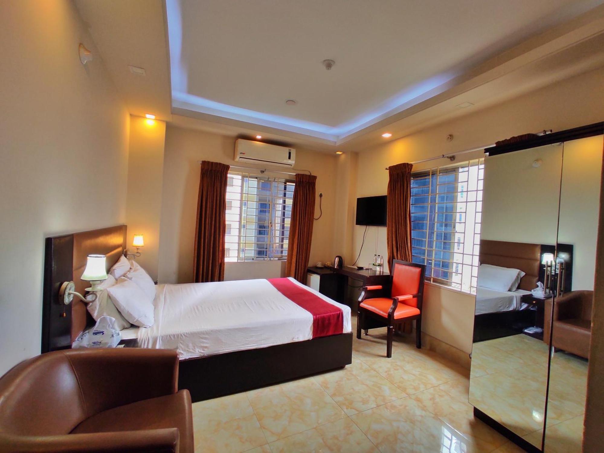 Hotel Gulshan Lake View 다카 외부 사진